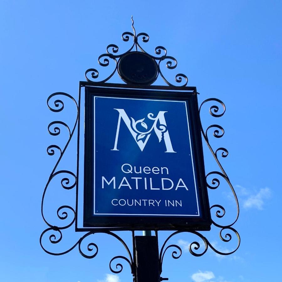 The Queen Matilda Country Rooms Avening Luaran gambar