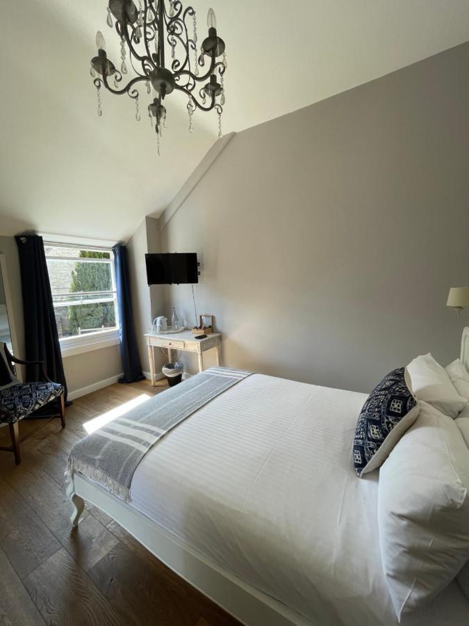 The Queen Matilda Country Rooms Avening Luaran gambar