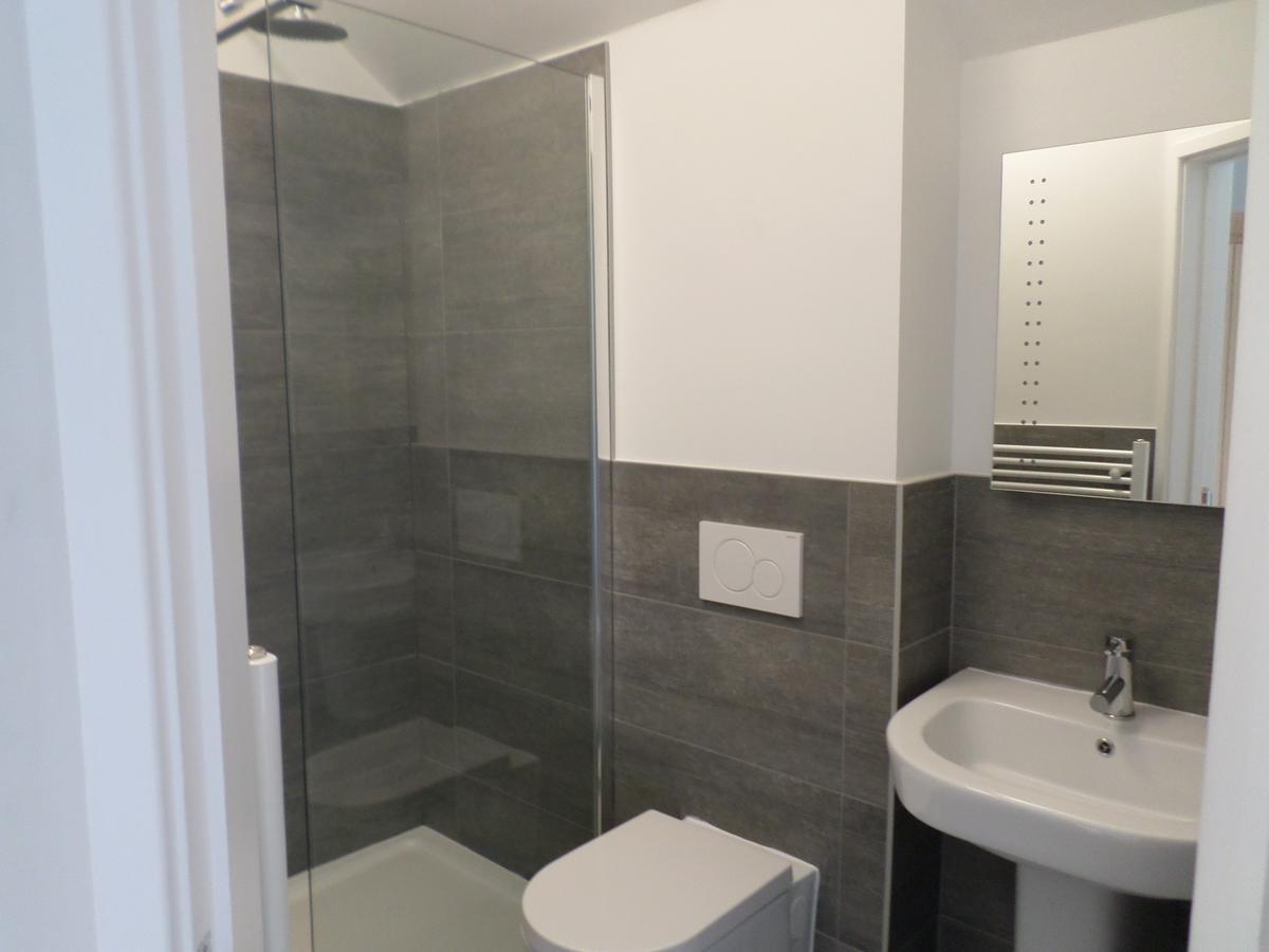 The Queen Matilda Country Rooms Avening Luaran gambar